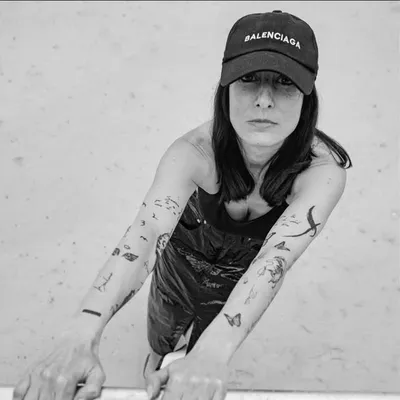 CAROLINE KYNAST profile