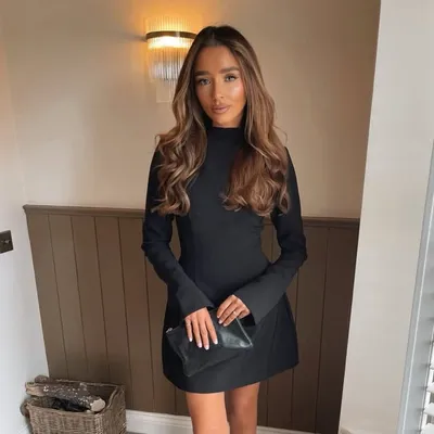 Caroline Taylor profile
