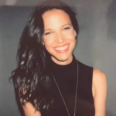Caroline Ford profile