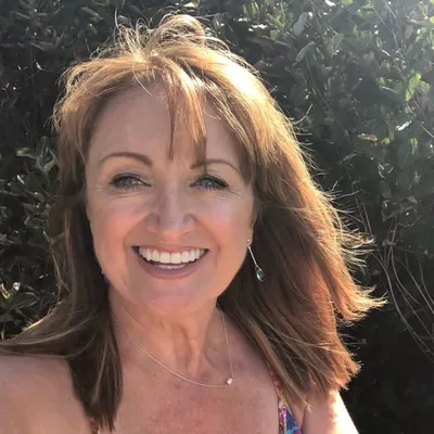 Caroline O'Connor AM profile
