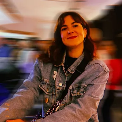 Caroline VML profile