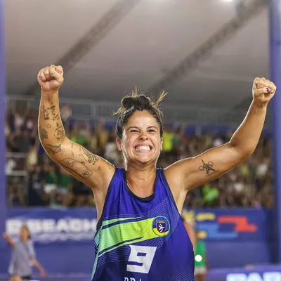 Carolina Pires Militao profile