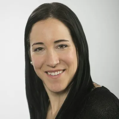 Caroline Ouellette profile