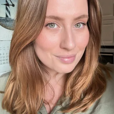 Caroline Zenker profile