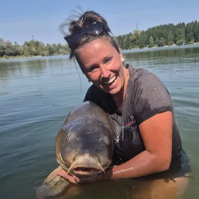 Lisa Ecker profile