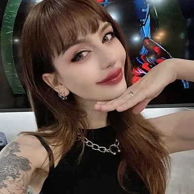 Carrie👹キャリー profile