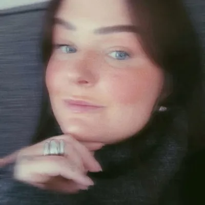 Carry (Carina Sausmikat) profile