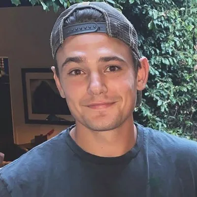 Carson | Actor| Musical Dabbler profile