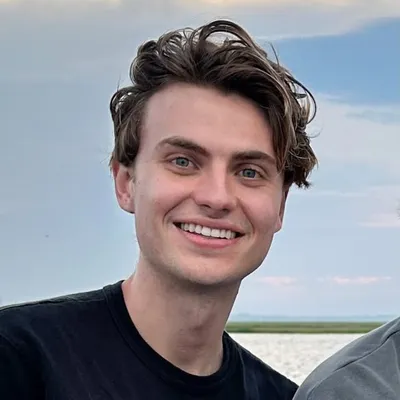 Carter Sharer profile