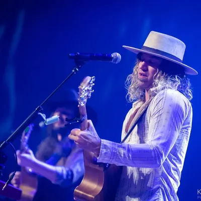 caseyjamesofficial profile