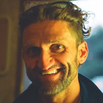 Casey Neistat profile