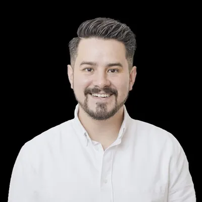Carlos Luna profile