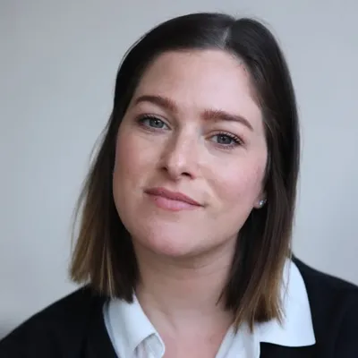 Cassadee Pope profile