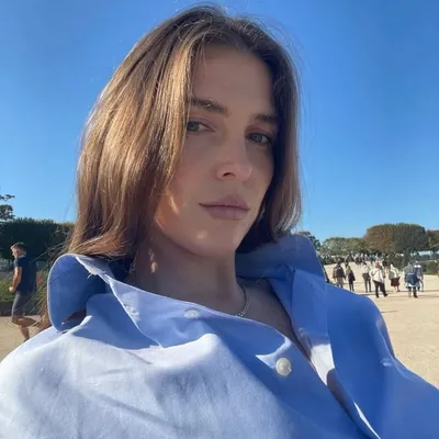 Cassie James profile