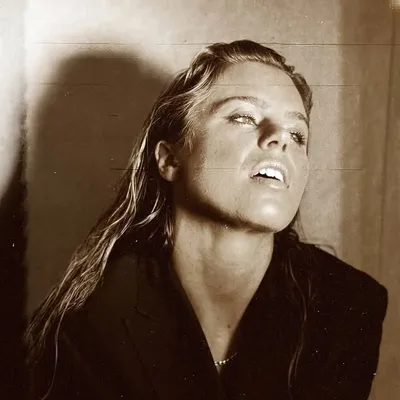 Cassie Henderson profile