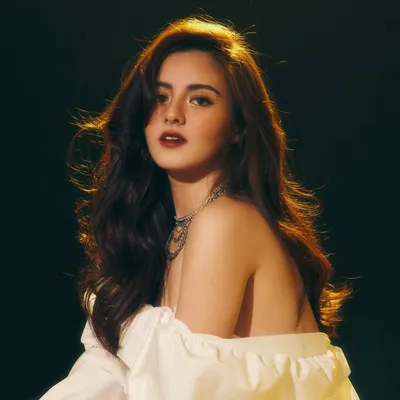CASSY LEGASPI profile