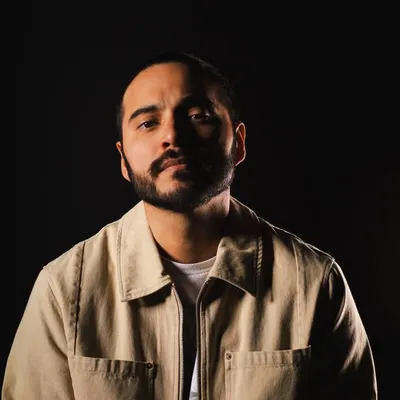 Erik Velasquez profile