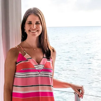 Kerry Swain | Modern Coastal Decor & Style ๐ profile