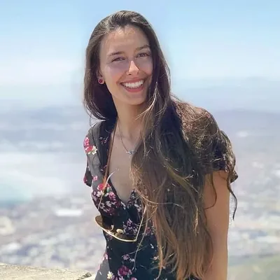 ❀ Catalina Segovia ❀ profile