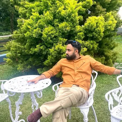 Caught on frame profile