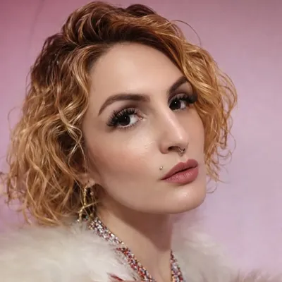 Clara Averbuck profile