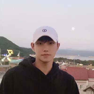 최 🫠profile