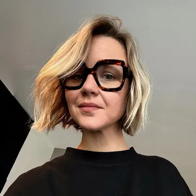 CHARLOTTE CEYSSENS profile