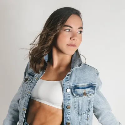 Ceci Flores profile