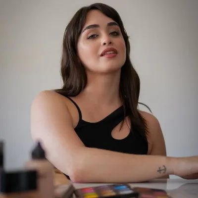 Ceci Arone profile
