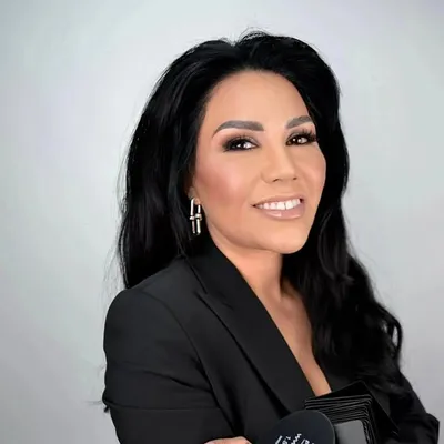 CEDRIAN GREVE | FLORIDA | VIRGINIA BEACH | BRIDAL HAIR & MAKEUP profile