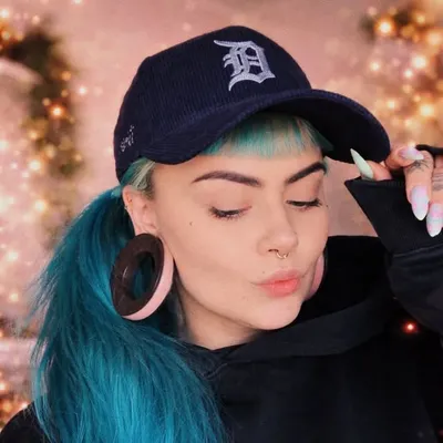 déesse profile