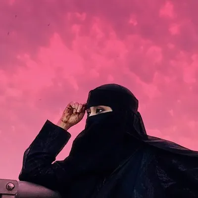 سيلينا نوشين profile