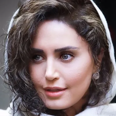 اخبار و حواشی هنرمندان profile