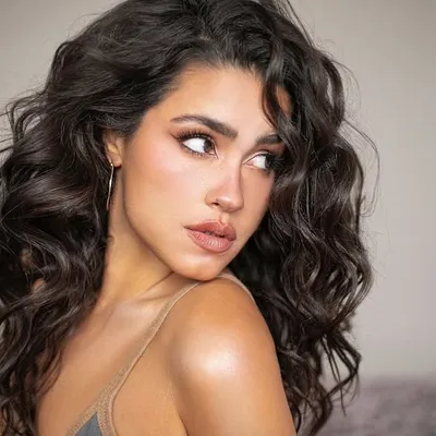 Celeste Sanazi profile