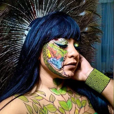 Célia Xakriabá profile