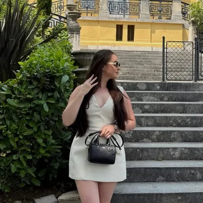 Céline Kloés profile