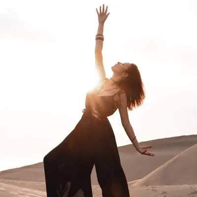 Céline Russo | YOGA TEACHER ♎ profile
