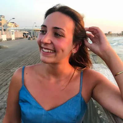 Céline Karsenti profile