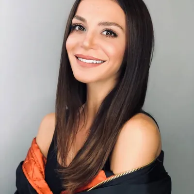 Cemre Kemer Medina profile