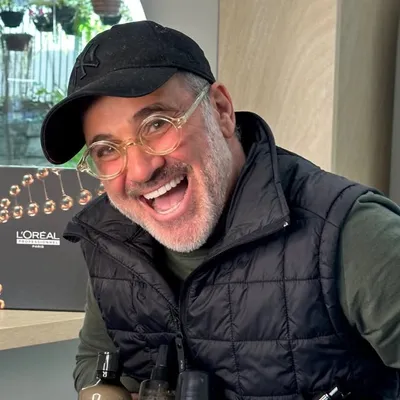 CÉSAR AUGUSTO profile