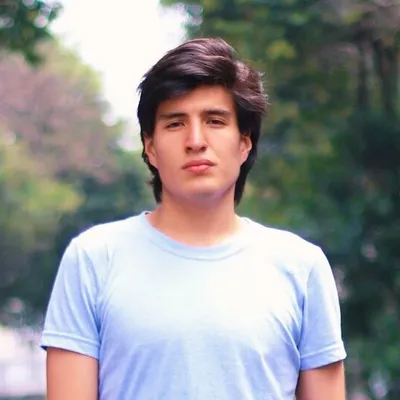 César Cavildo profile
