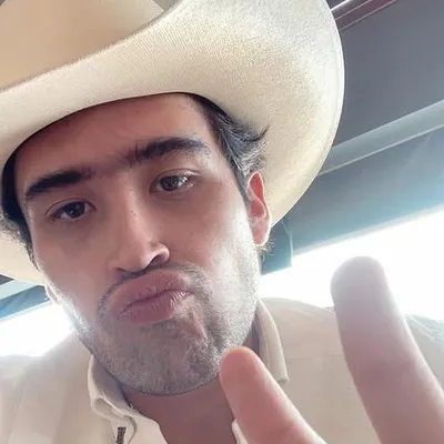 CESAR REINA profile