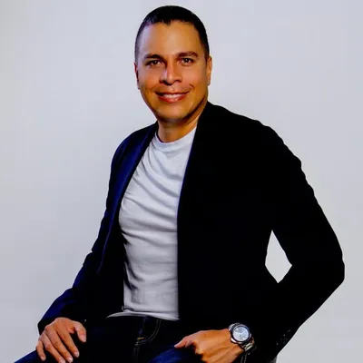 Cesar Arevalo️️️️️️️️️ profile