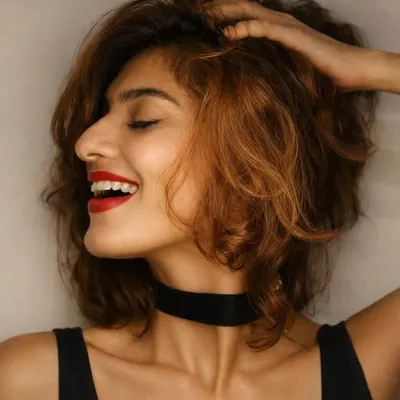 Chahat Bhasin profile