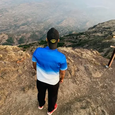 chaitu 🩶 profile