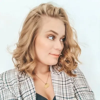 | CAMILLE 🥂 | TRAVEL WITH US ✈️ profile