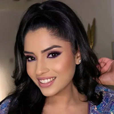 Chandni Dhawan profile