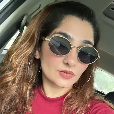 Chandni khanna ๐|| Fashion influencer||Content Creator profile