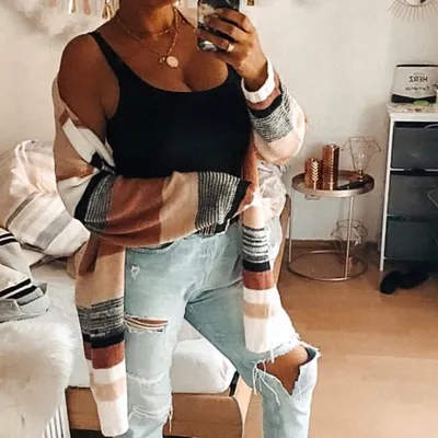 Alexandra Yvonne Hill profile