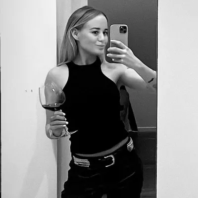Charlotte Dunhoff profile